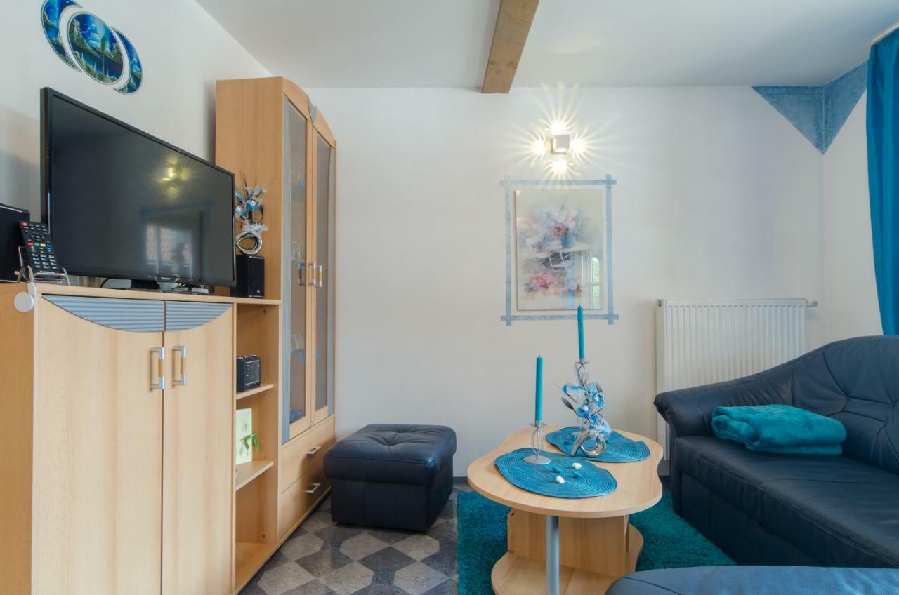 Haus Sonnenschein Apartamento Goessweinstein Exterior foto